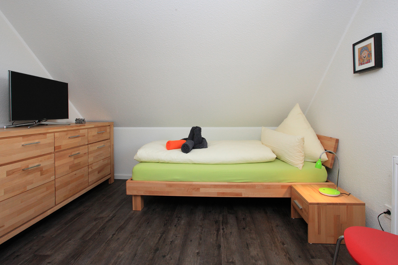 Drittes Schlafzimmer – weitere Ansicht –
        Ferienhaus Windvogel